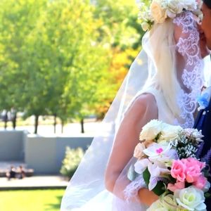 White long chapel lace veil